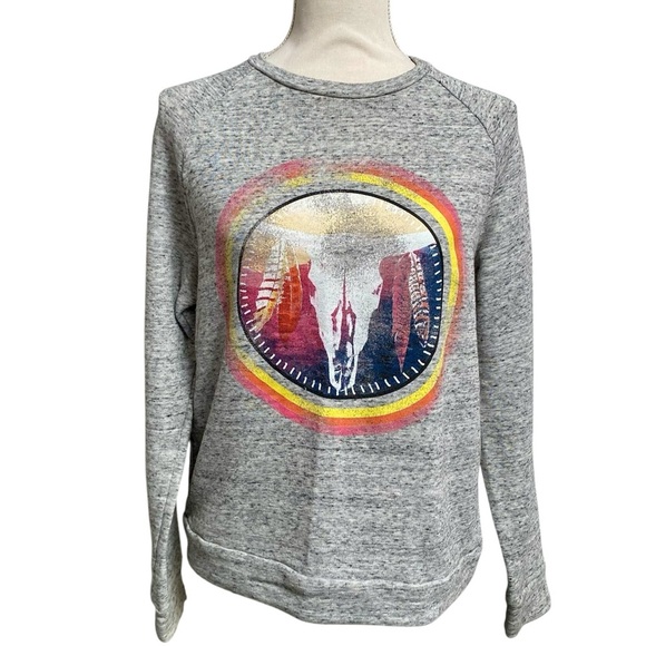 Mighty Fine Steer Longhorn Skull with Feathers Lightweight Gray Sweatshirt Small - Picture 1 of 12